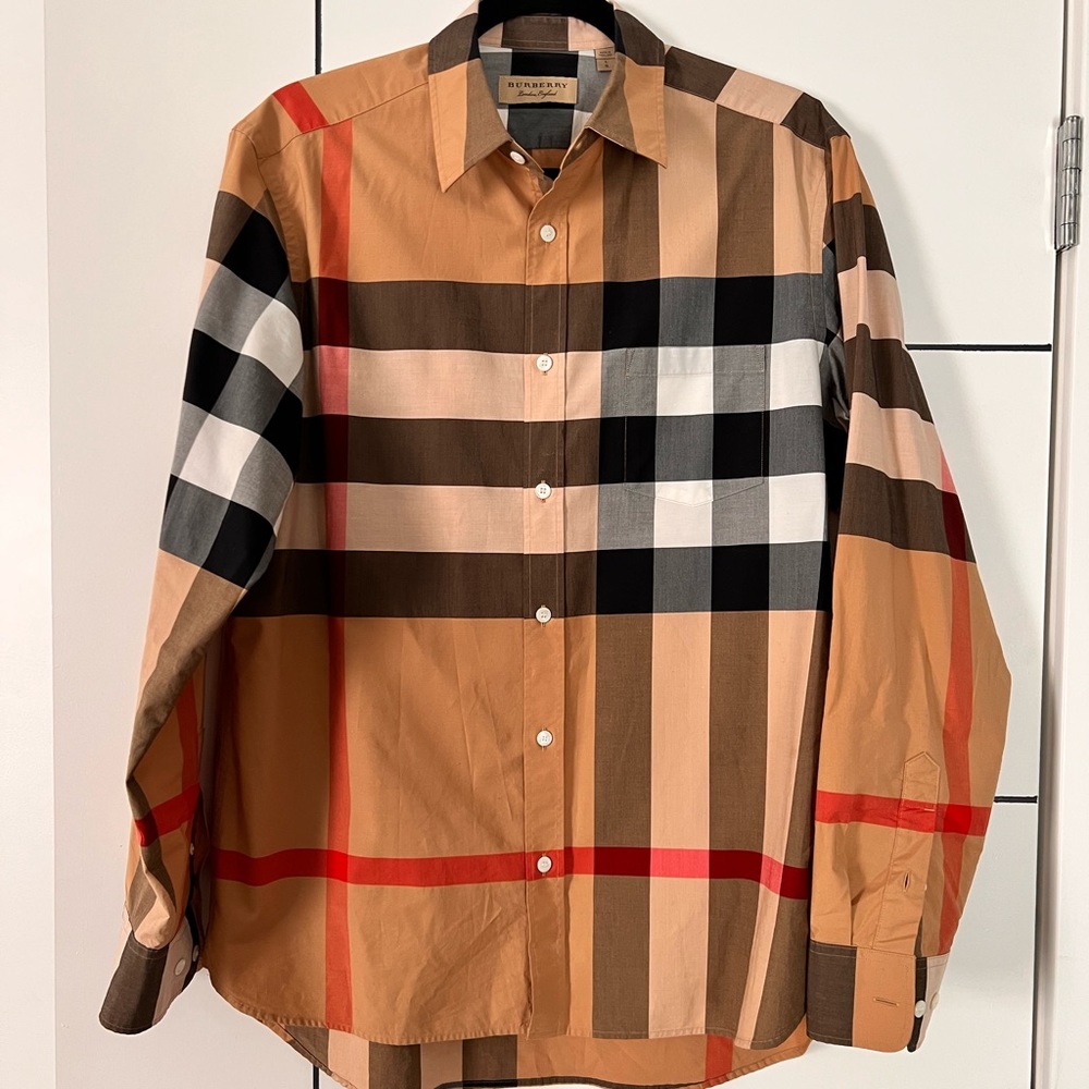 Authentic Burberry nova check men’s button up dress shirt